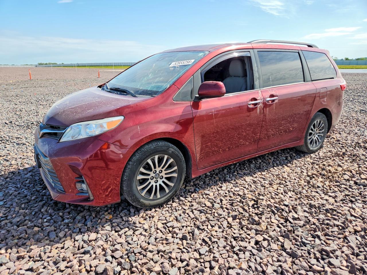 2018 Toyota Sienna Xle 8-Passenger