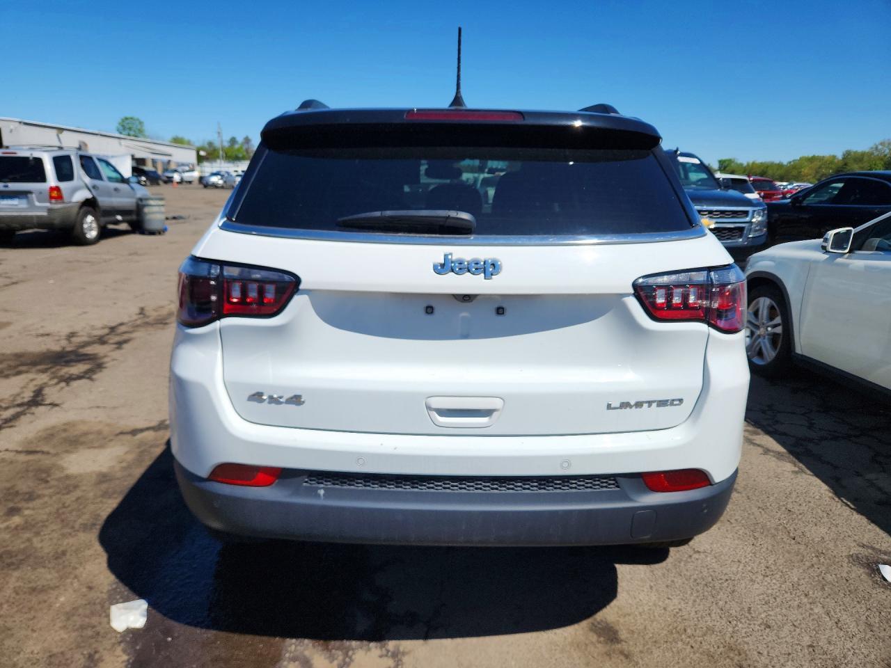 2025 Jeep Compass Limited - Фото 6