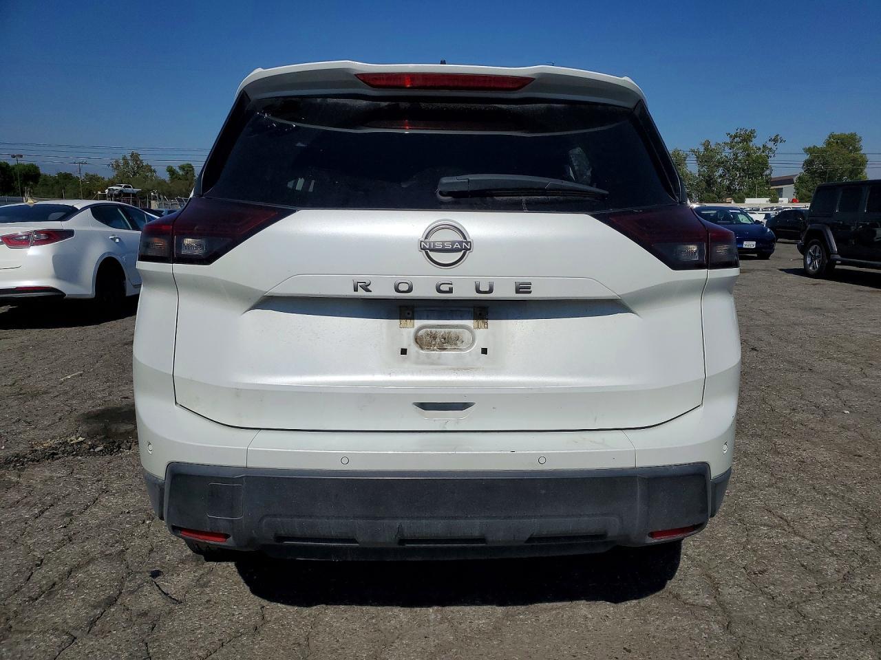 2024 Nissan Rogue S - Фото 6