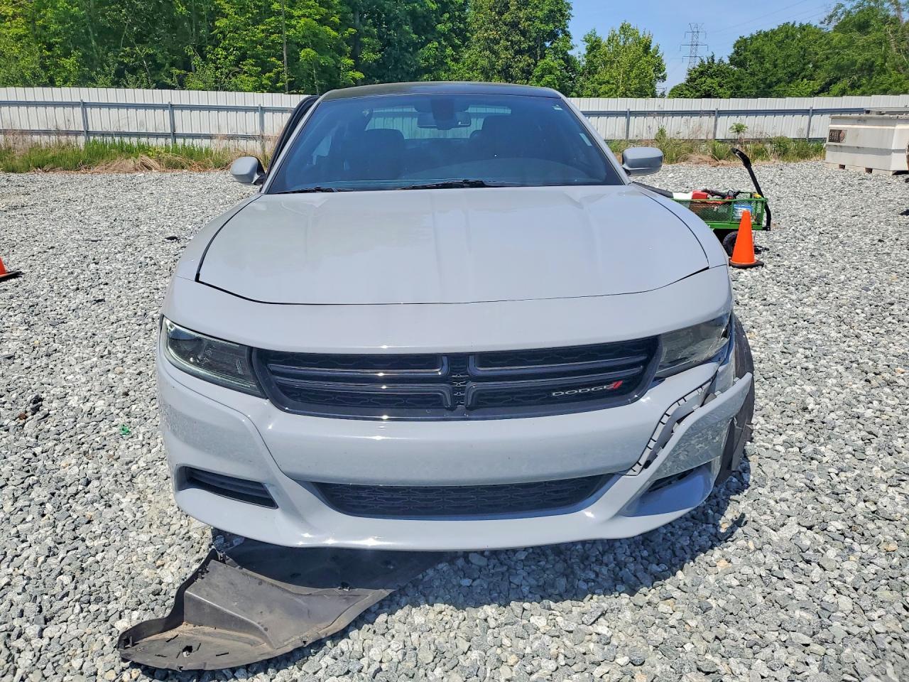 2022 Dodge Charger Sxt - Фото 5