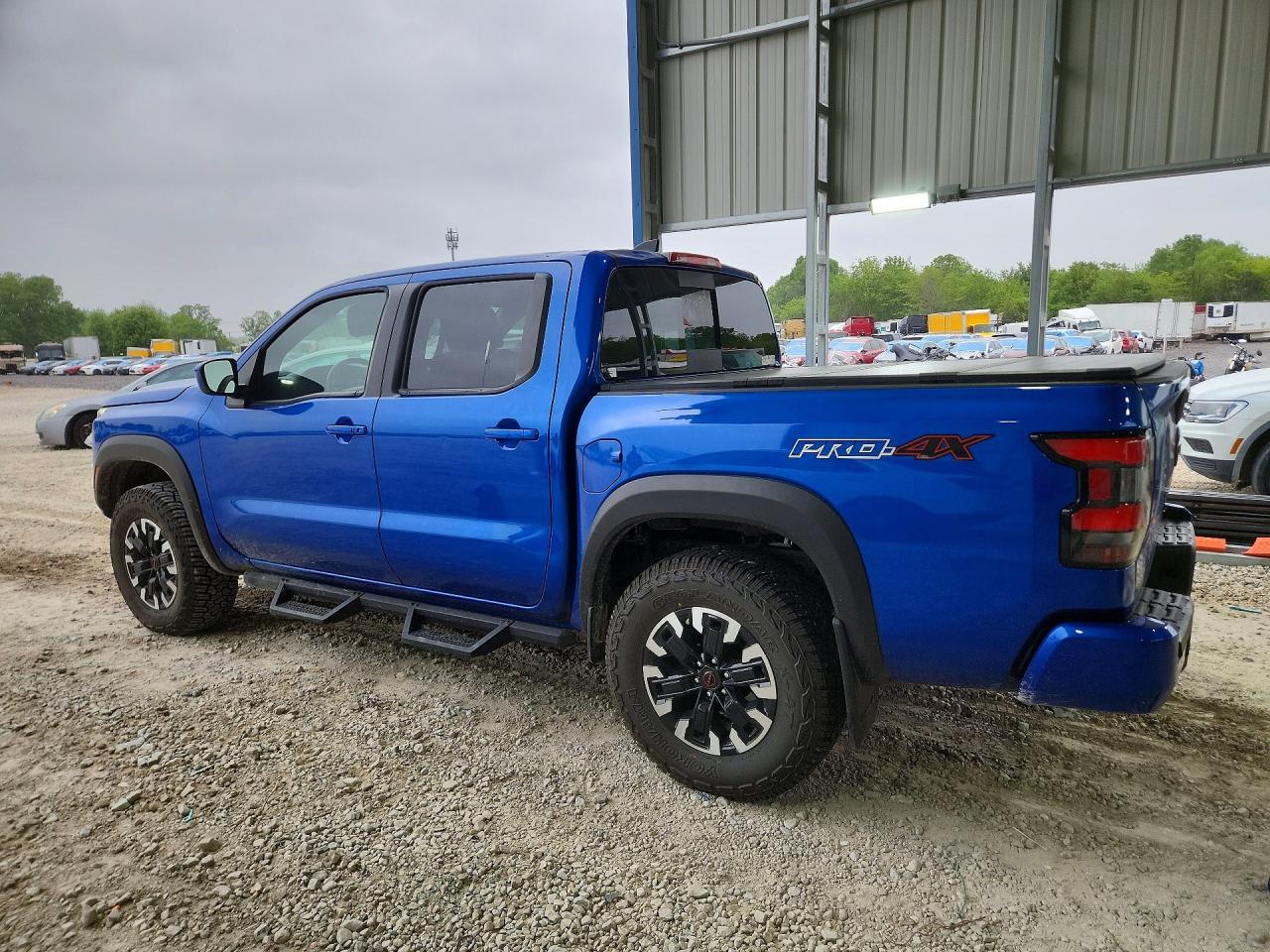 2024 Nissan Frontier Pro-4X - Фото 2