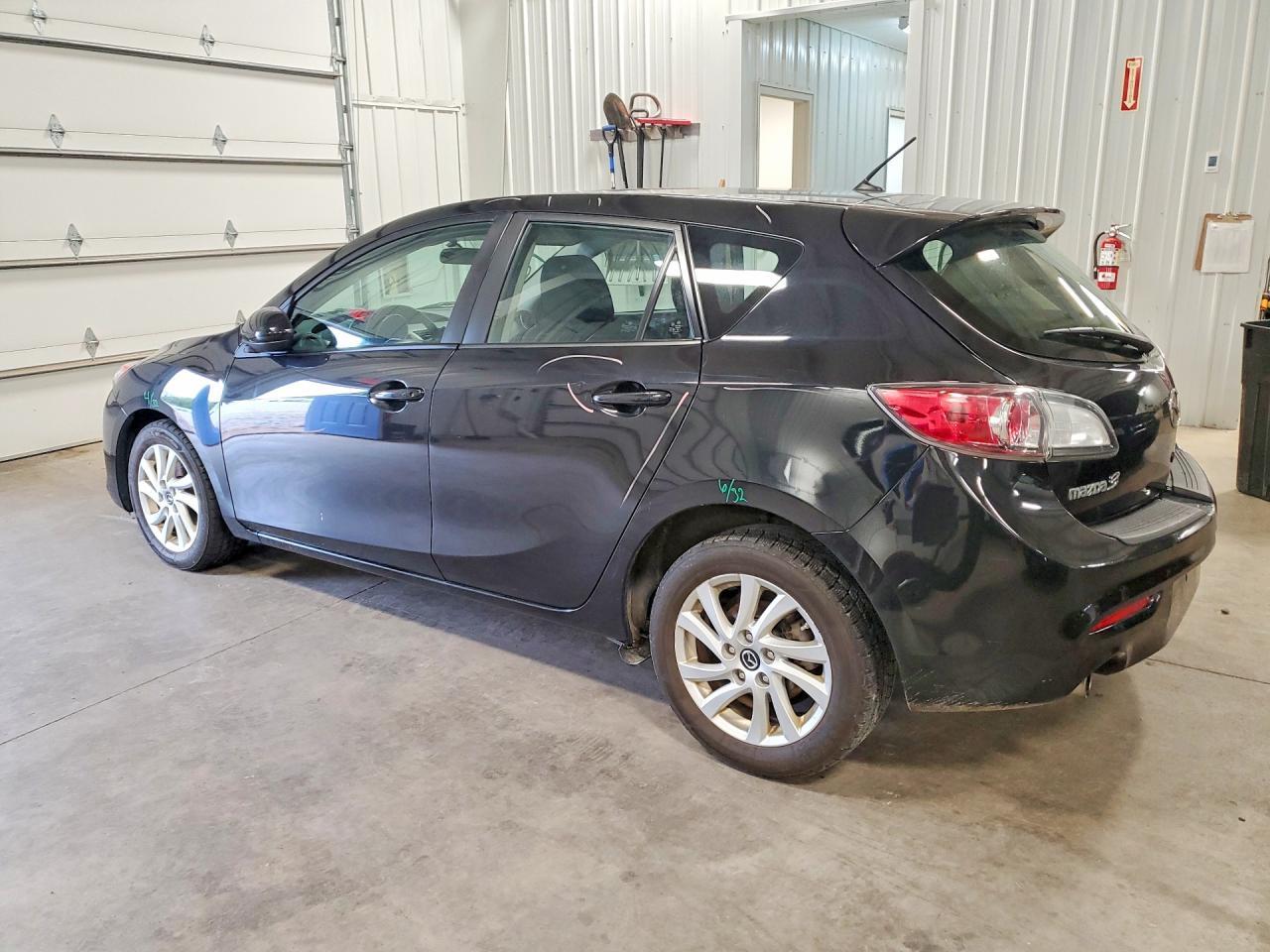 2013 Mazda 3 I - Фото 2