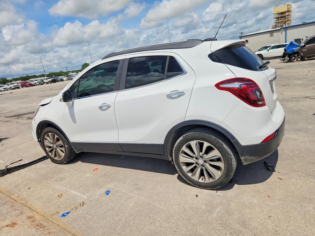 2019 Buick Encore Preferred - Фото 2