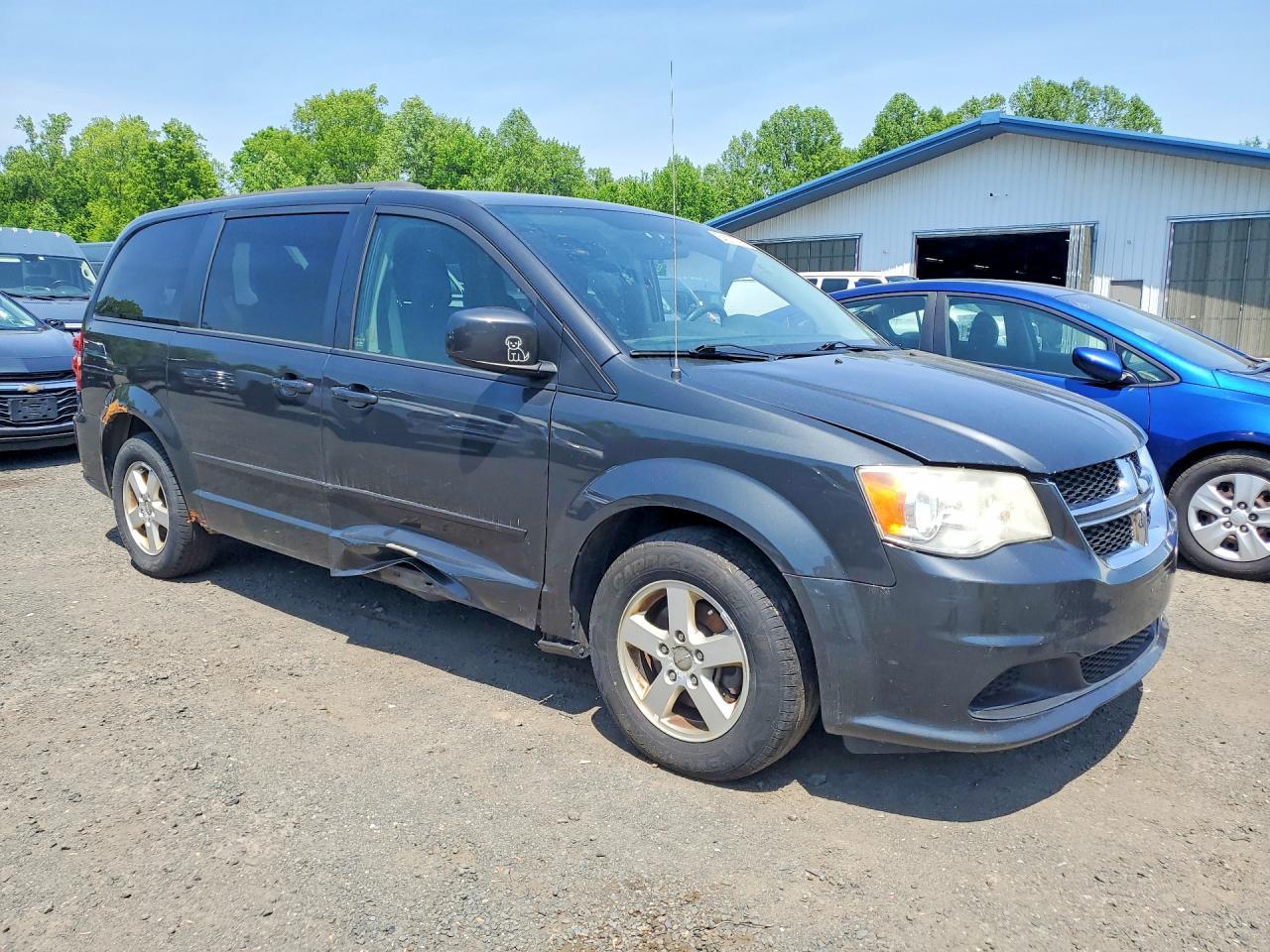 2012 Dodge Grand Caravan Sxt - Image 4