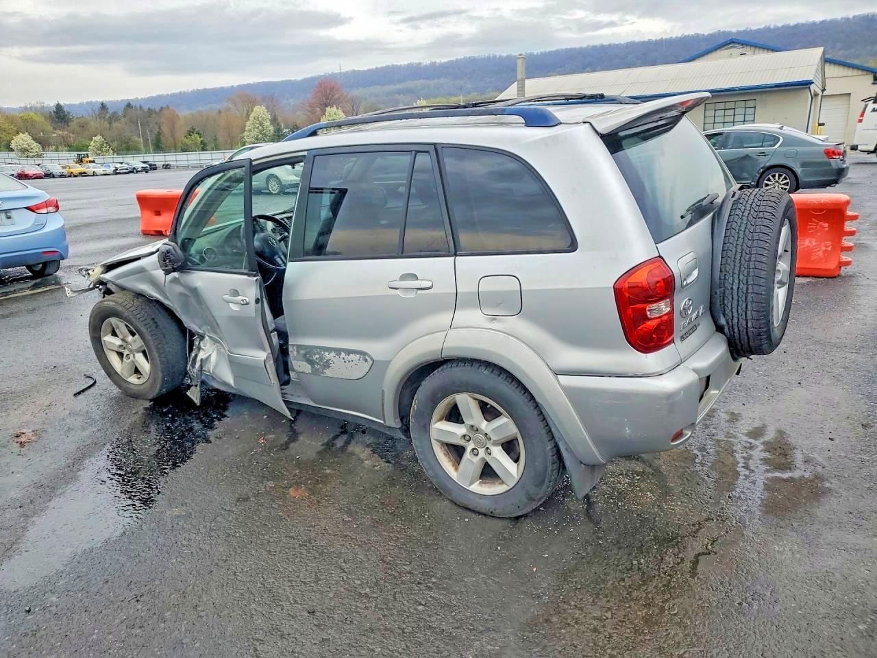 2004 Toyota Rav4 Base - Фото 2