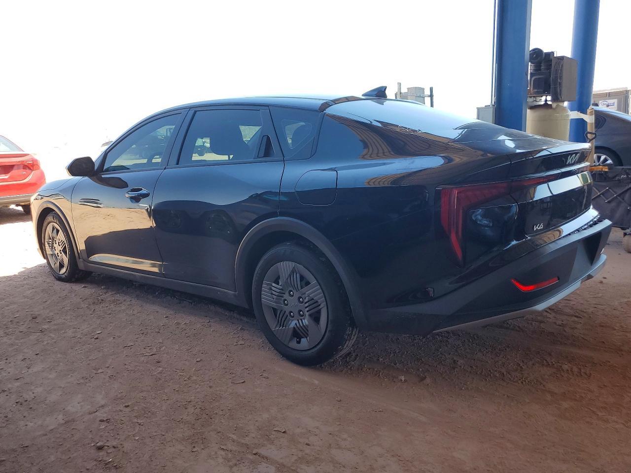 2025 Kia K4 Lx - Фото 2