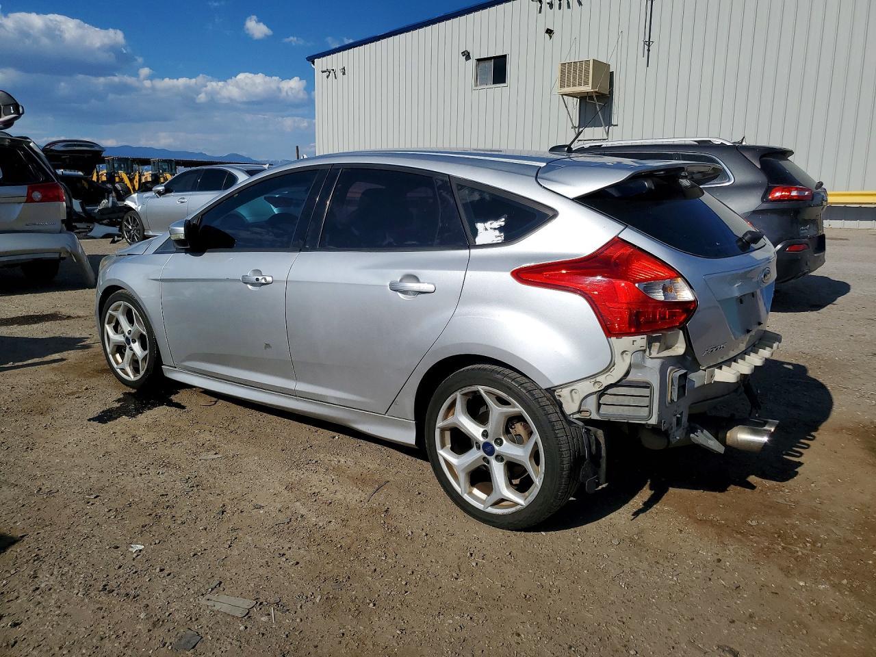 2014 Ford Focus St - Фото 2