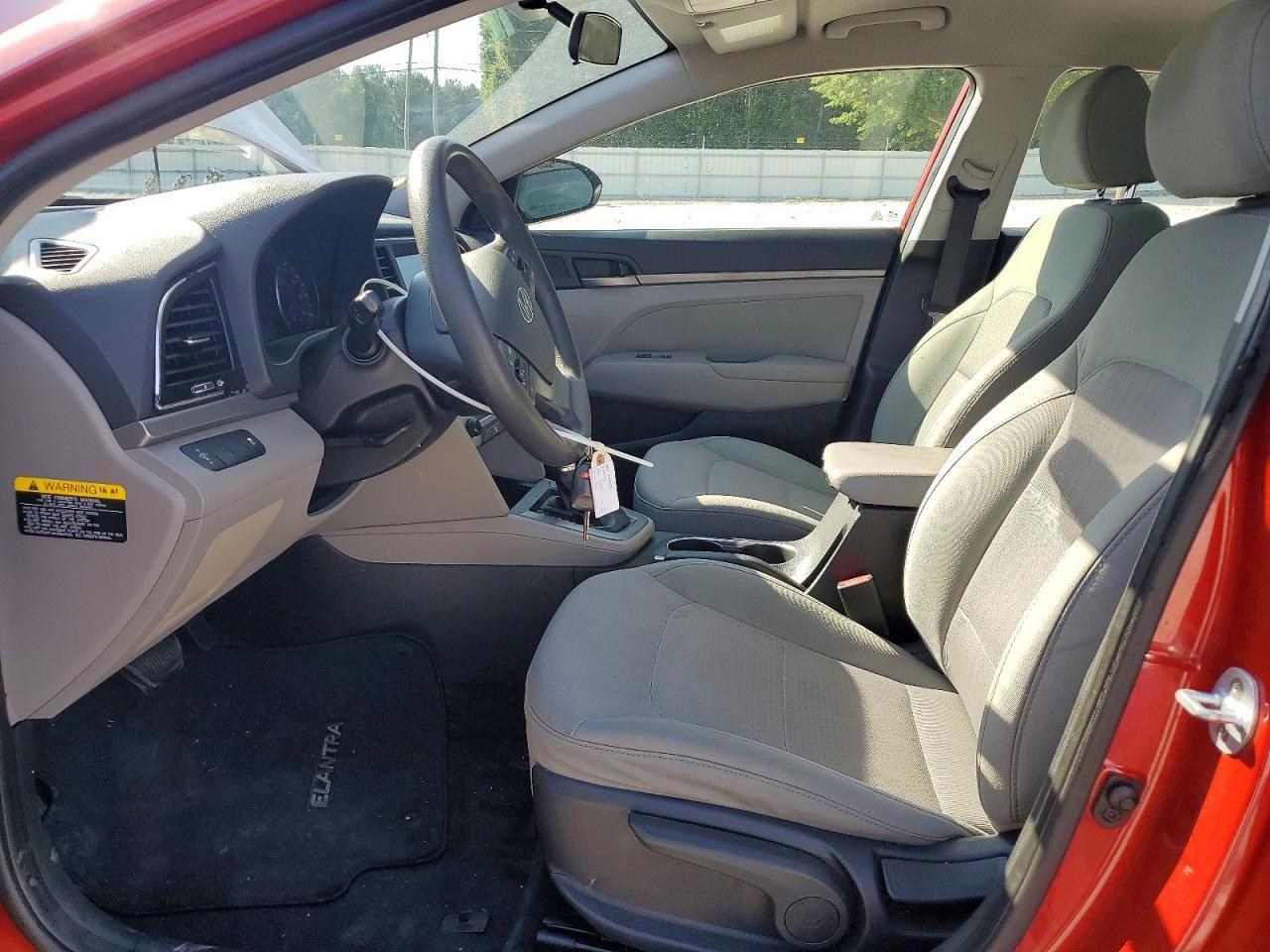 2017 Hyundai Elantra Se - Фото 7