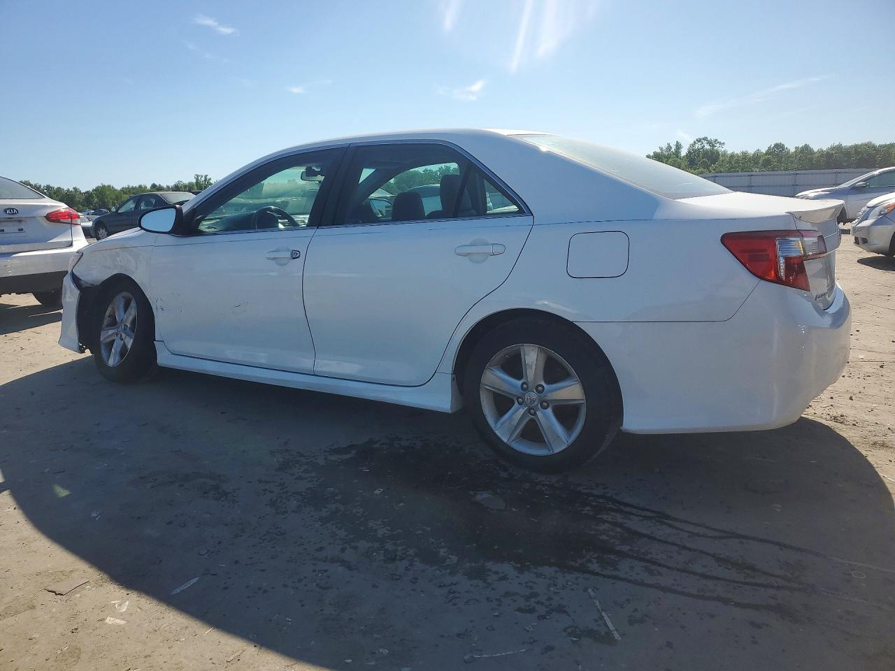 2012 Toyota Camry Se - Фото 2