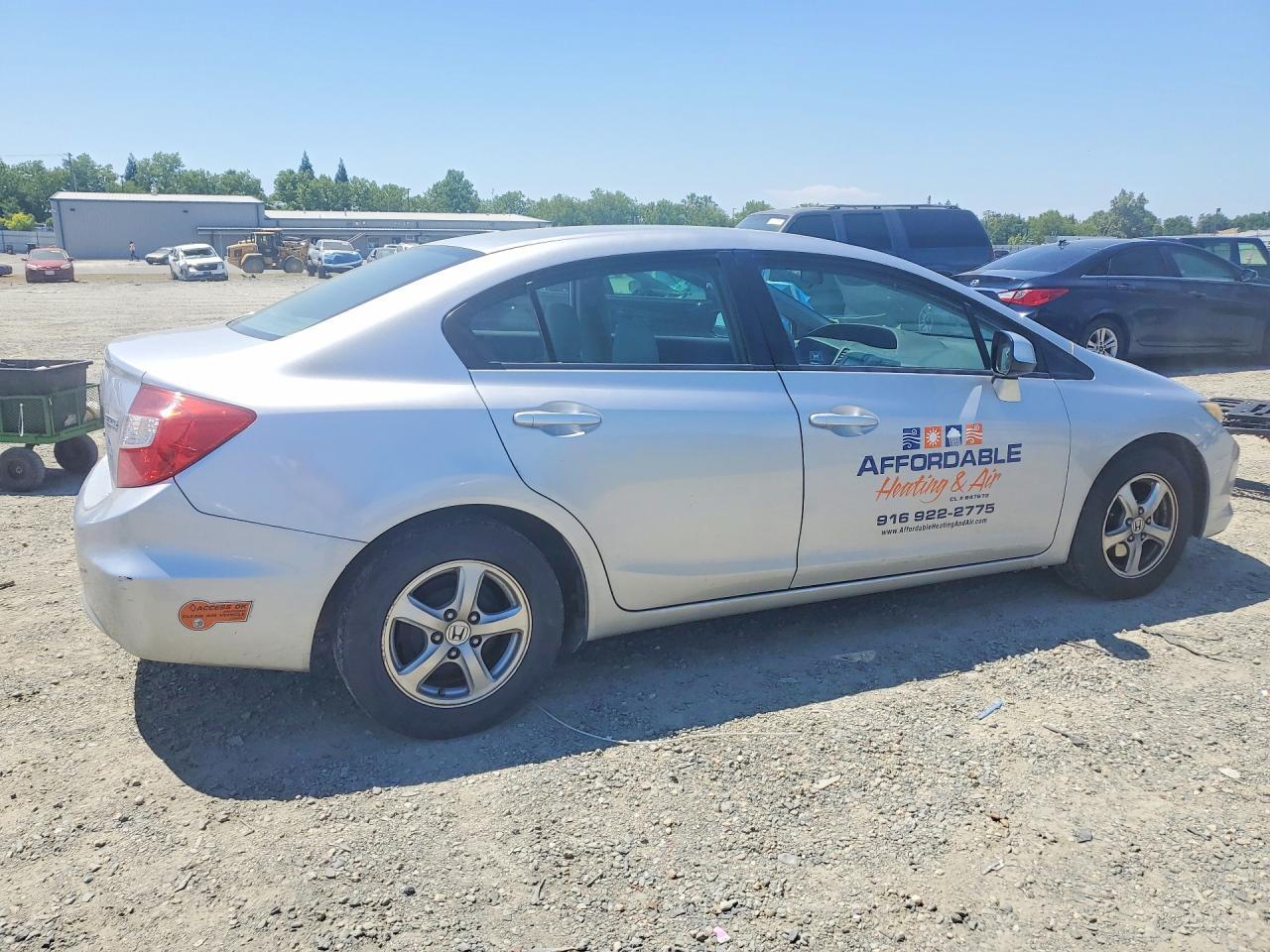 2012 Honda Civic Natural Gas - Image 3