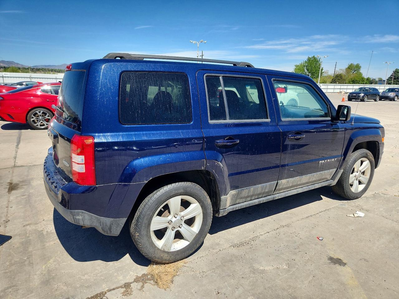2016 Jeep Patriot Latitude - Фото 3