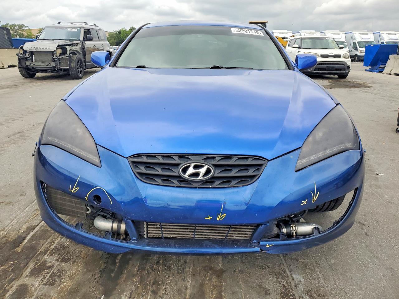 2010 Hyundai Genesis Coupe 2.0T - Фото 5