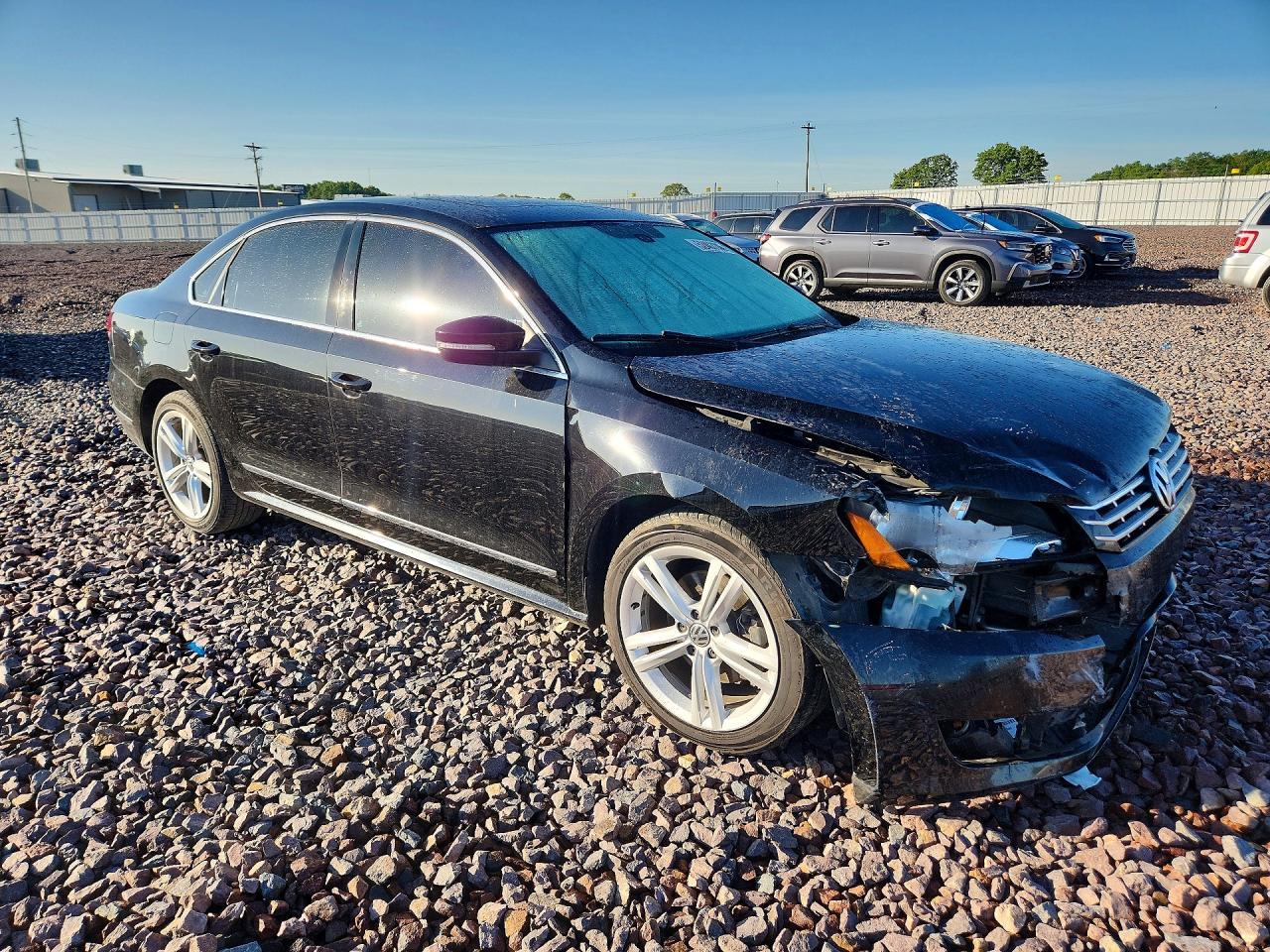 2013 Volkswagen Passat Sel - Image 4