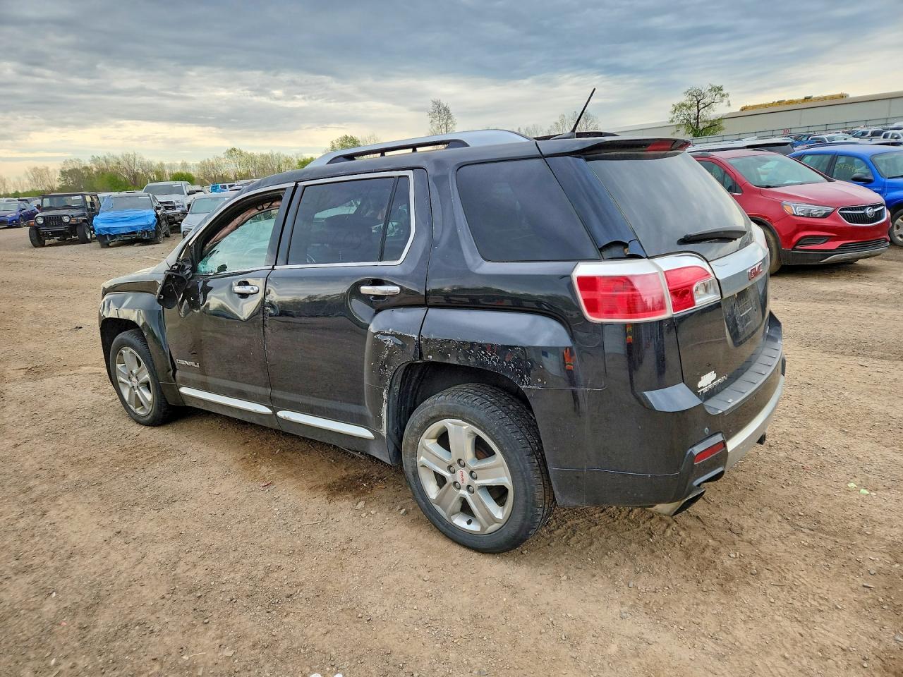 2014 GMC Terrain Denali - Image 2