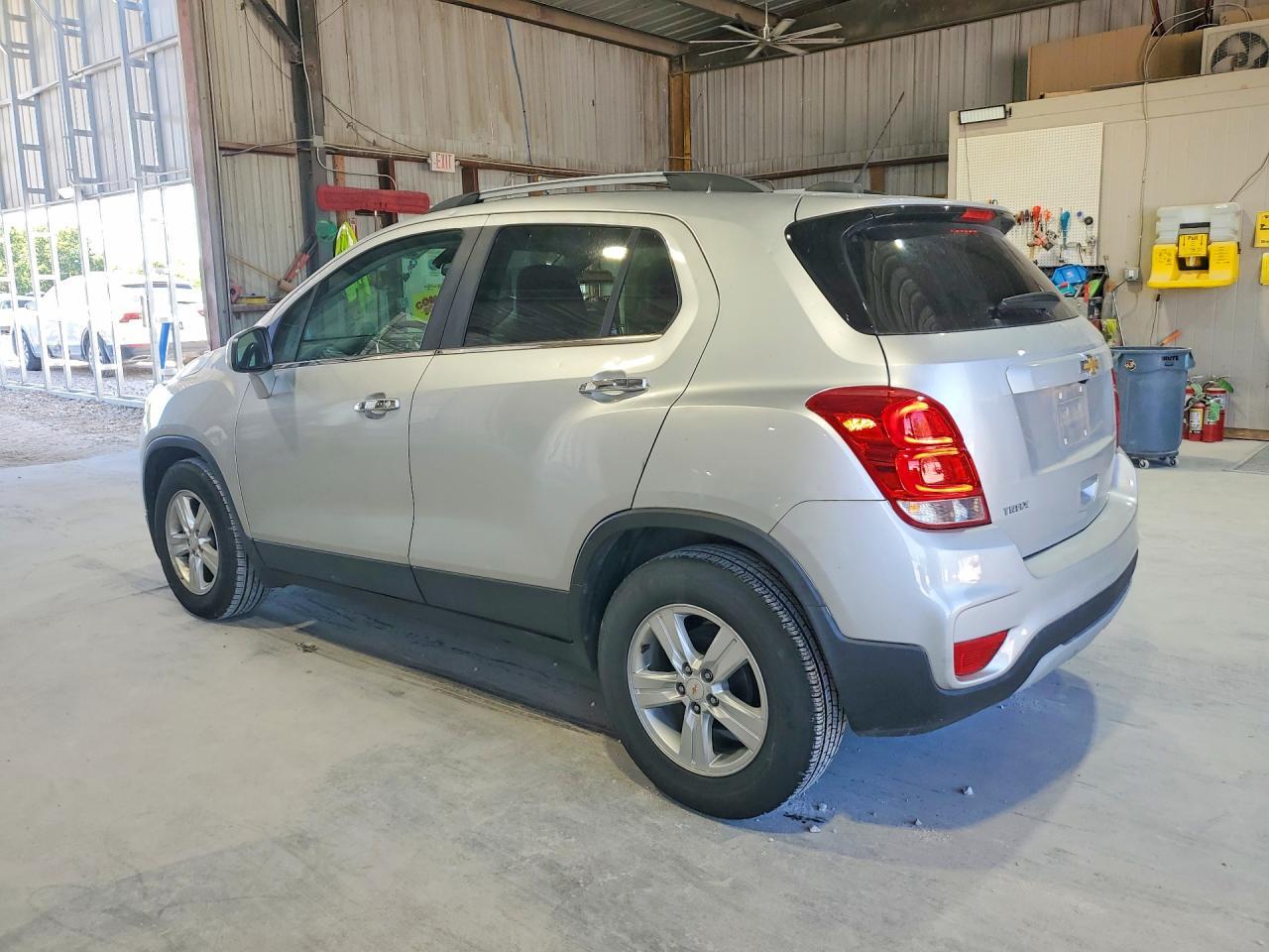 2019 Chevrolet Trax 1Lt - Фото 2