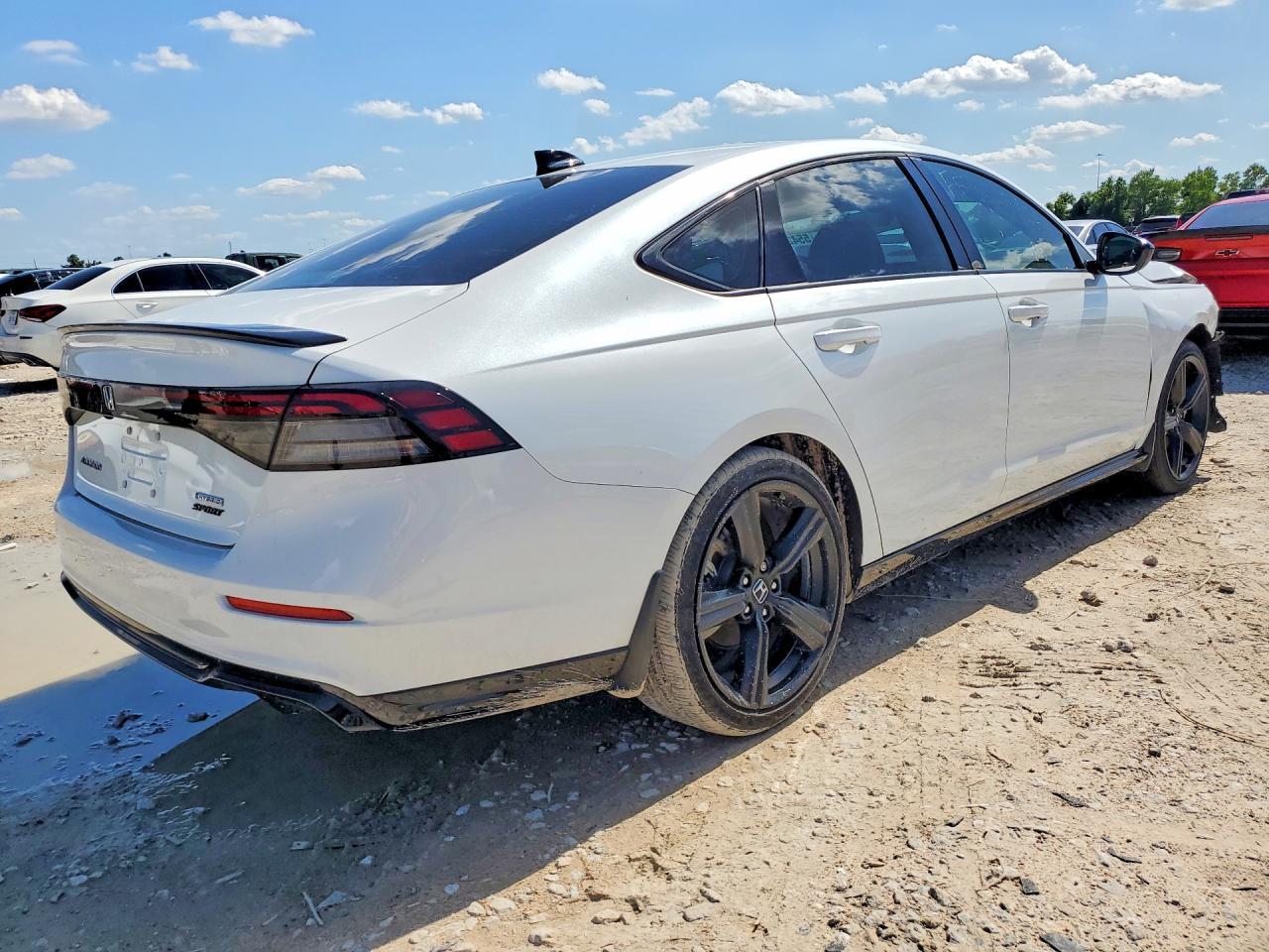 2024 Honda Accord Hybrid Sport-L - Фото 3