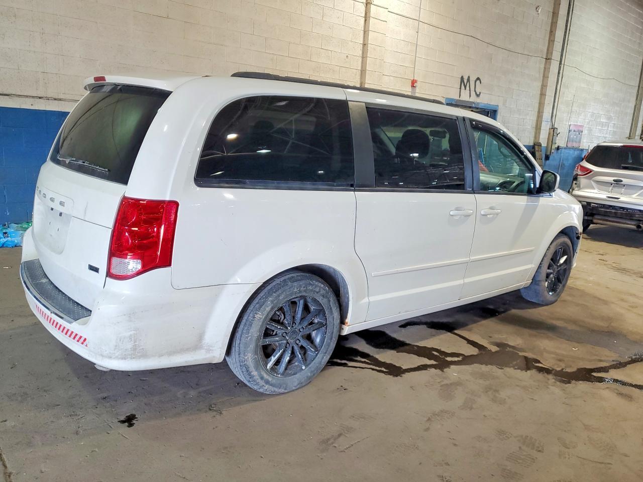 2013 Dodge Grand Caravan Sxt - Image 3