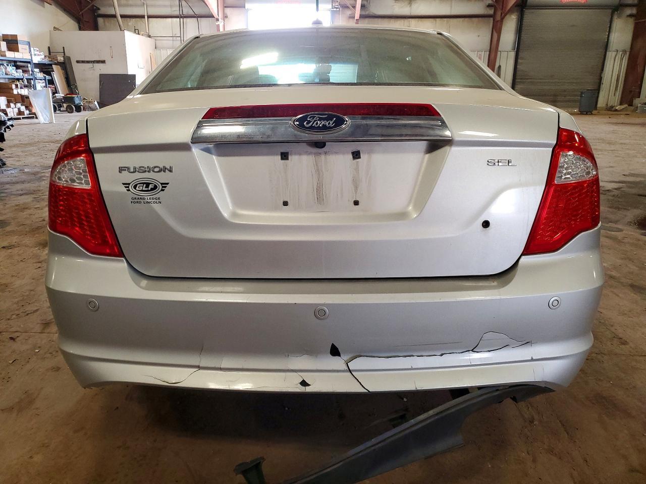 2012 Ford Fusion - Image 6