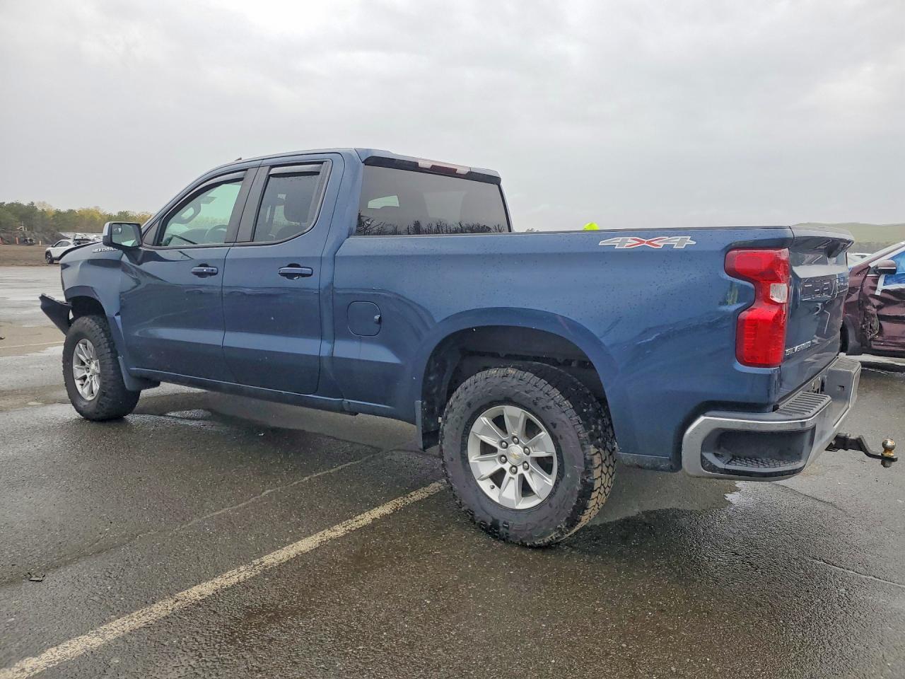 2021 Chevrolet Silverado K1500 Lt - Фото 2