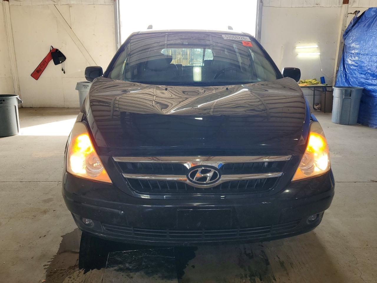 2007 Hyundai Entourage Gls - Фото 5