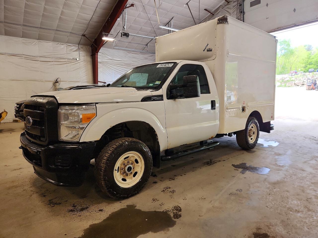 2015 Ford F-250 Sd Box Truck- R & D- Cln Title- Pri Fleet- Ck Eng Lt On