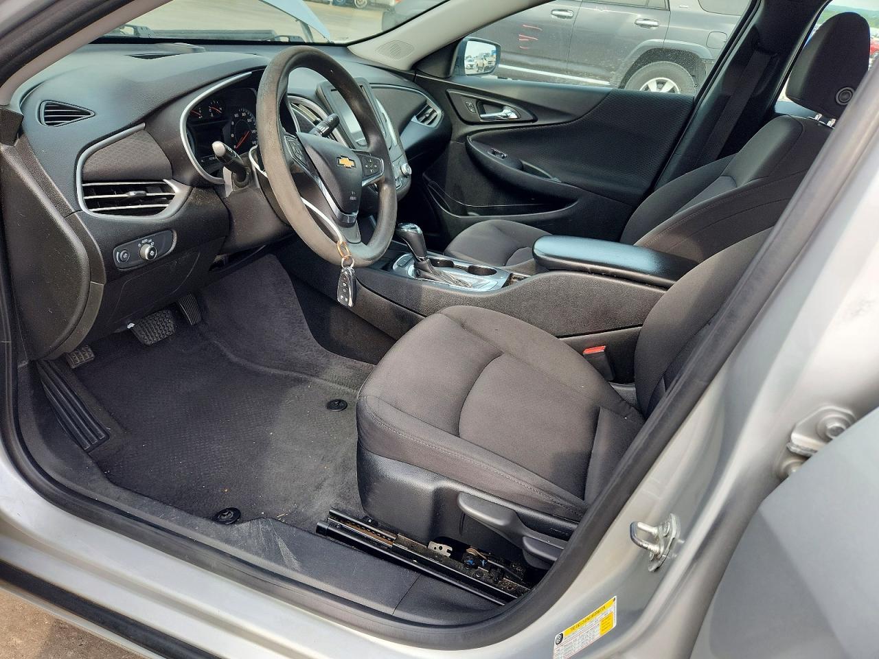 2018 Chevrolet Malibu Ls - Image 7