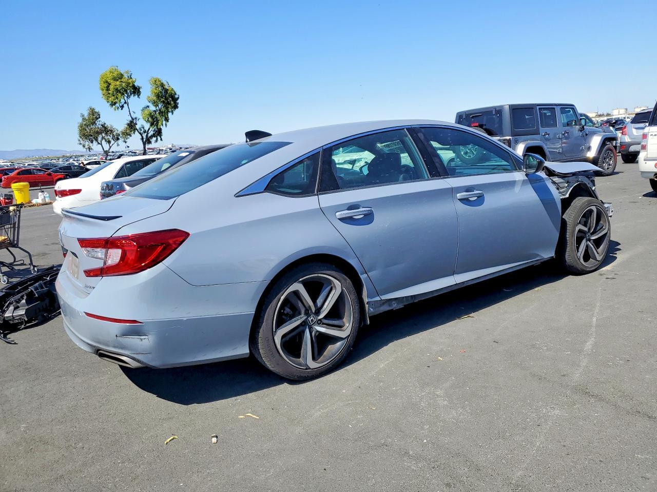 2022 Honda Accord Sport - Image 3