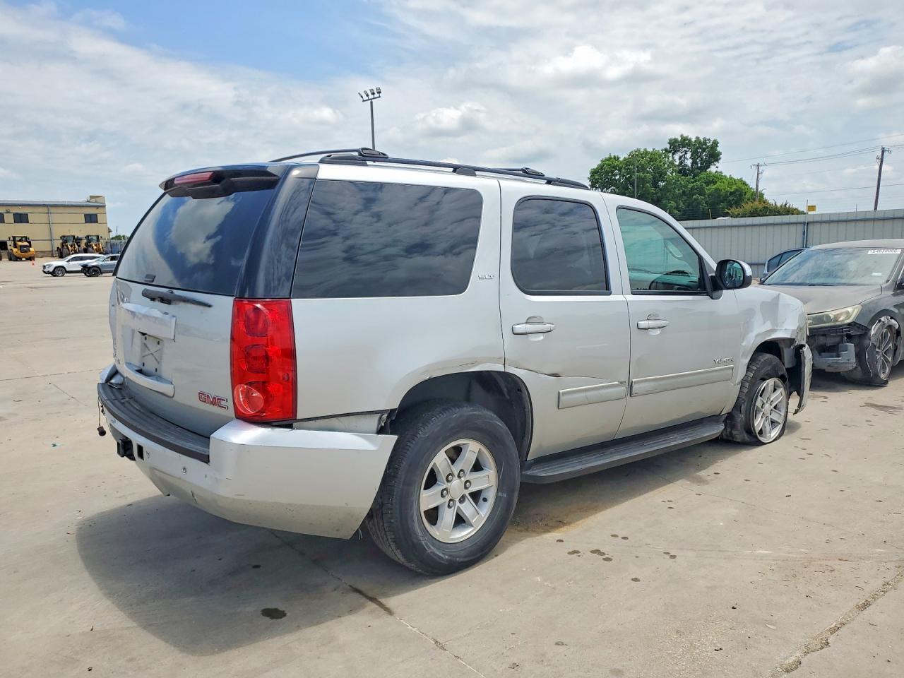 2012 GMC Yukon Slt - Image 3