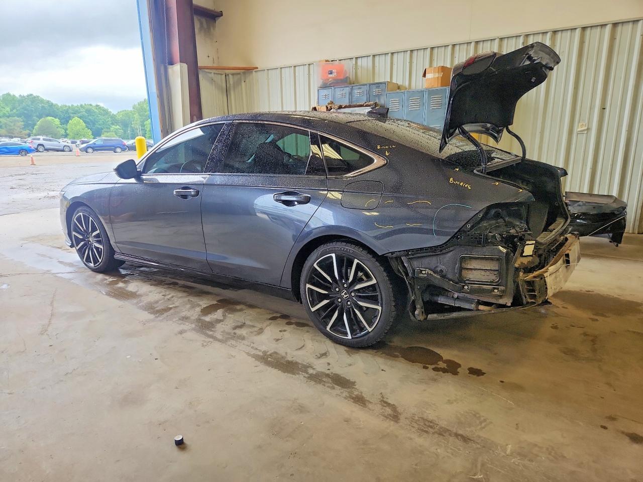 2023 Honda Accord Touring Hybrid - Фото 2