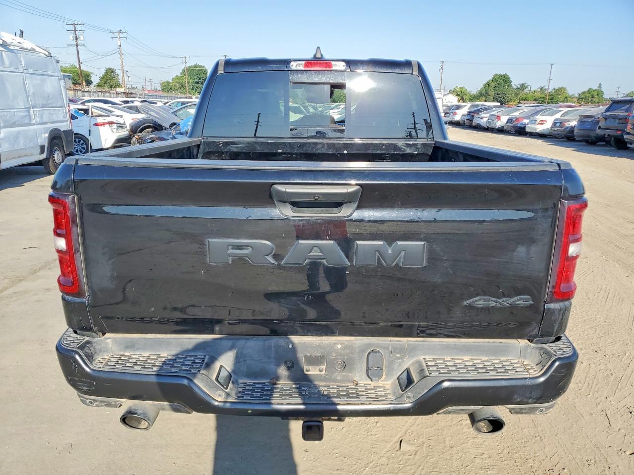 2025 Ram 1500 Tradesman - Фото 6
