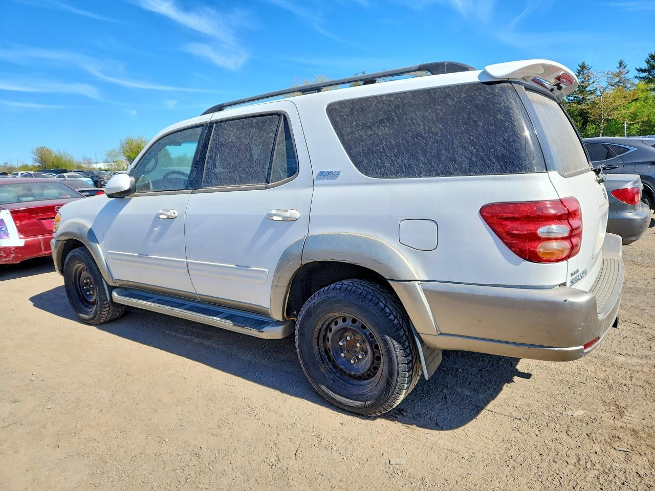 2004 Toyota Sequoia Sr5 - Фото 2