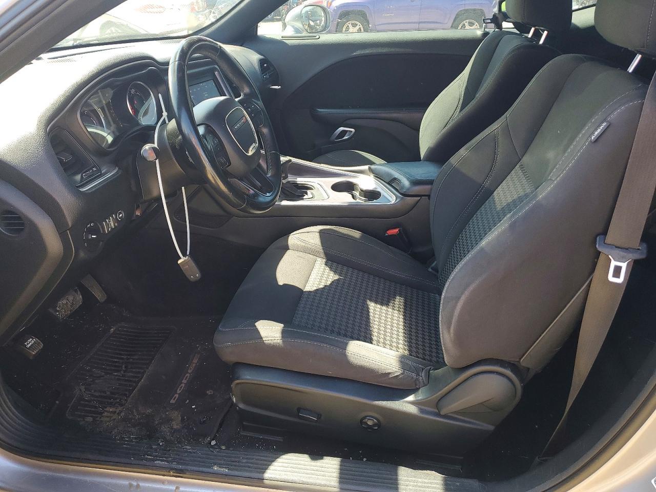 2018 Dodge Challenger Sxt - Image 7