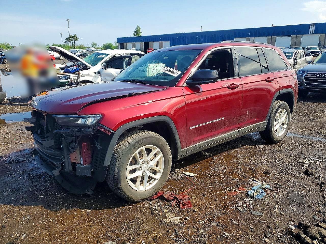 2024 Jeep Grand Cherokee Laredo