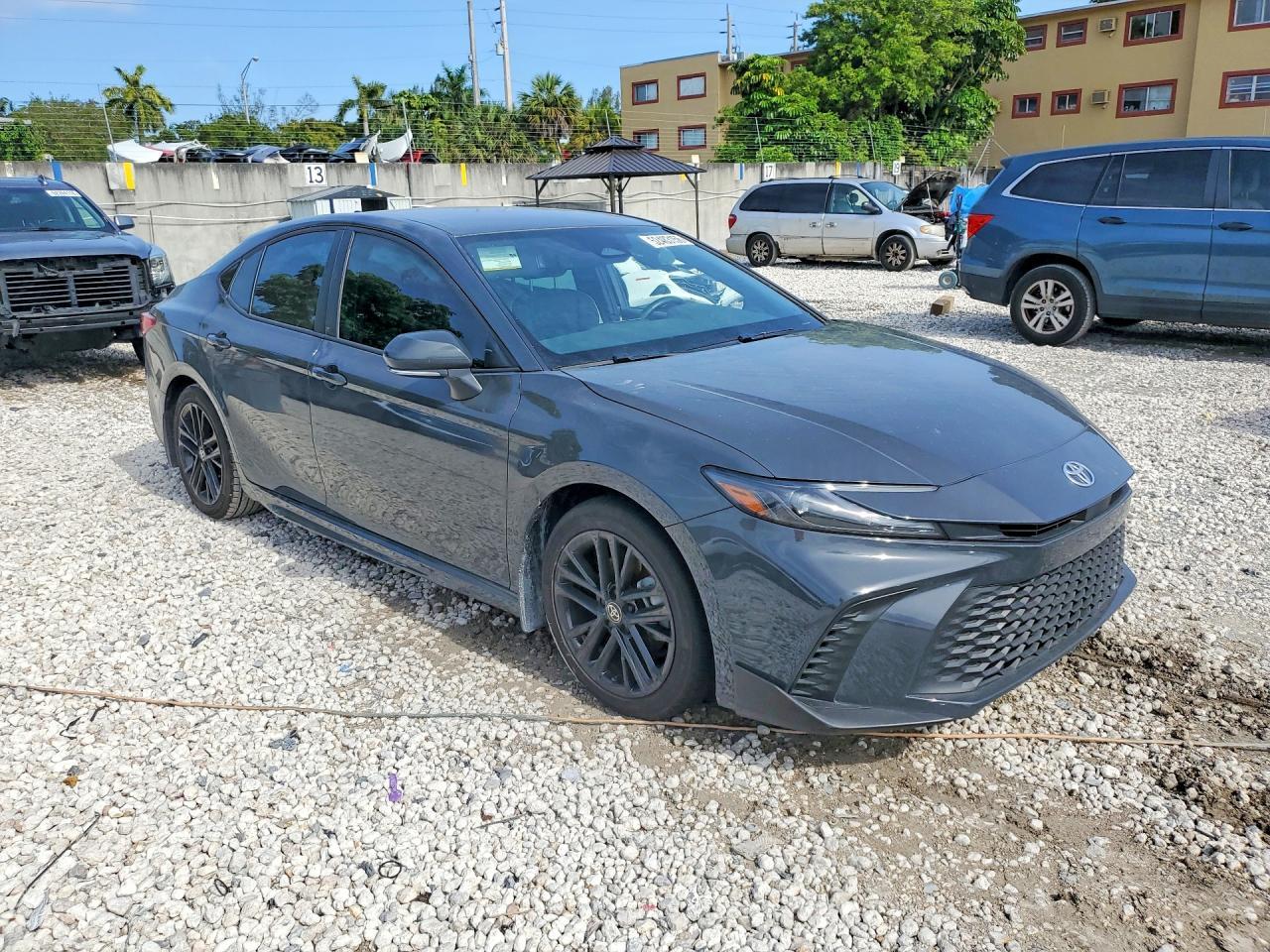 2025 Toyota Camry Se - Фото 4