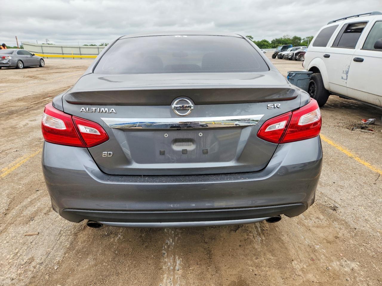 2016 Nissan Altima 2.5 Sr - Фото 6
