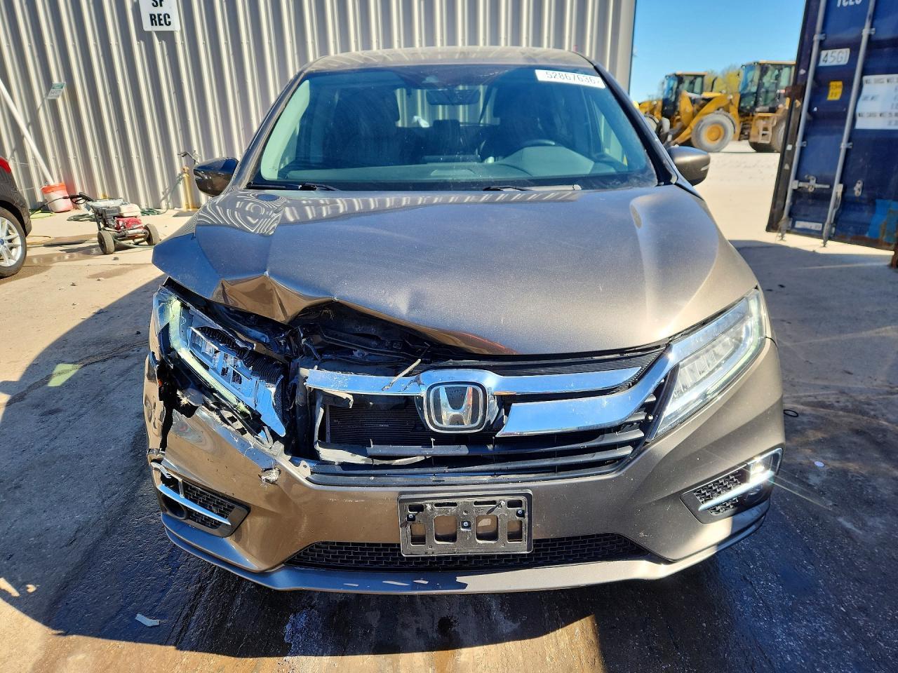 2020 Honda Odyssey Touring - Image 5