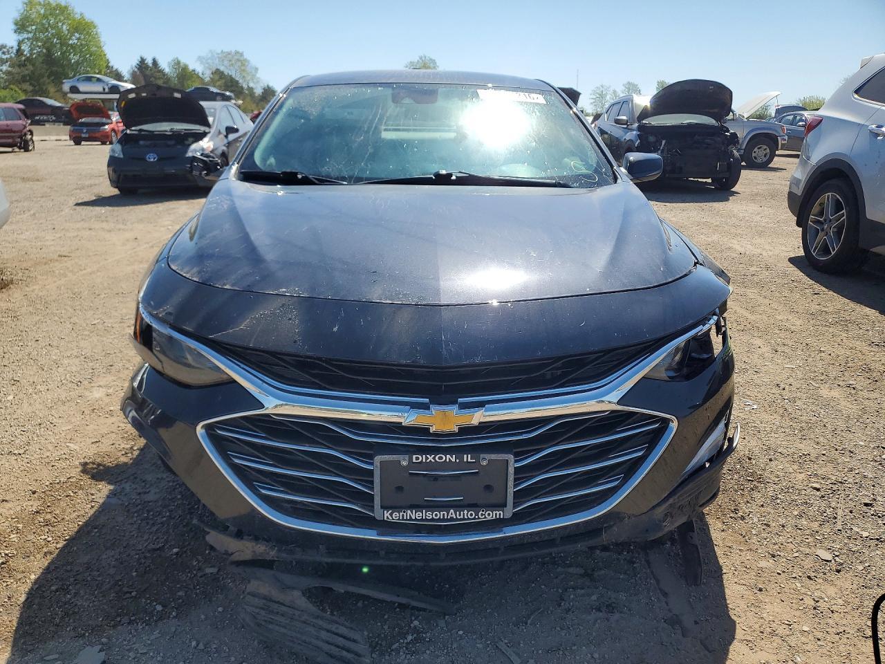 2022 Chevrolet Malibu Ls - Фото 5
