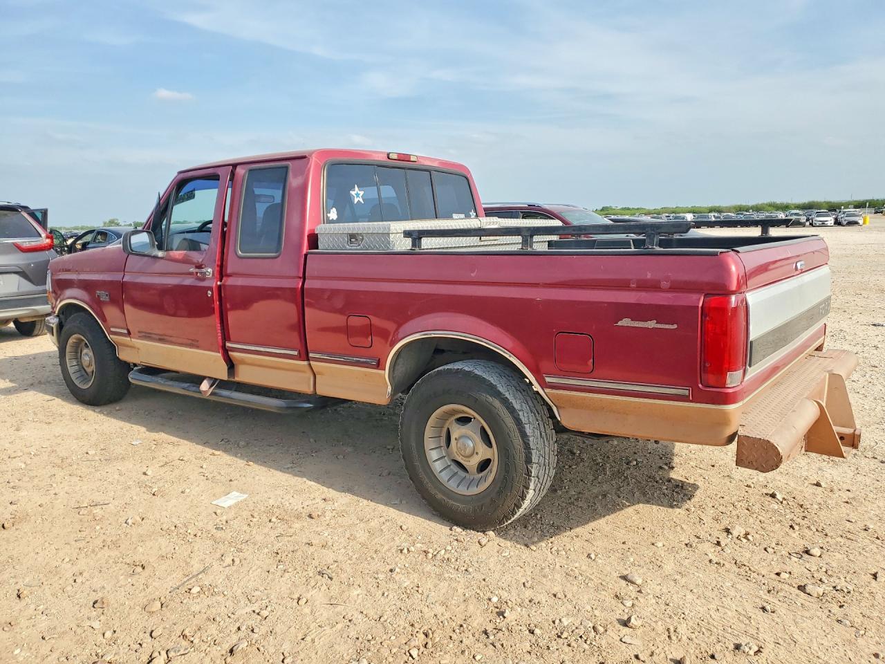 1995 Ford F-150 - Image 2
