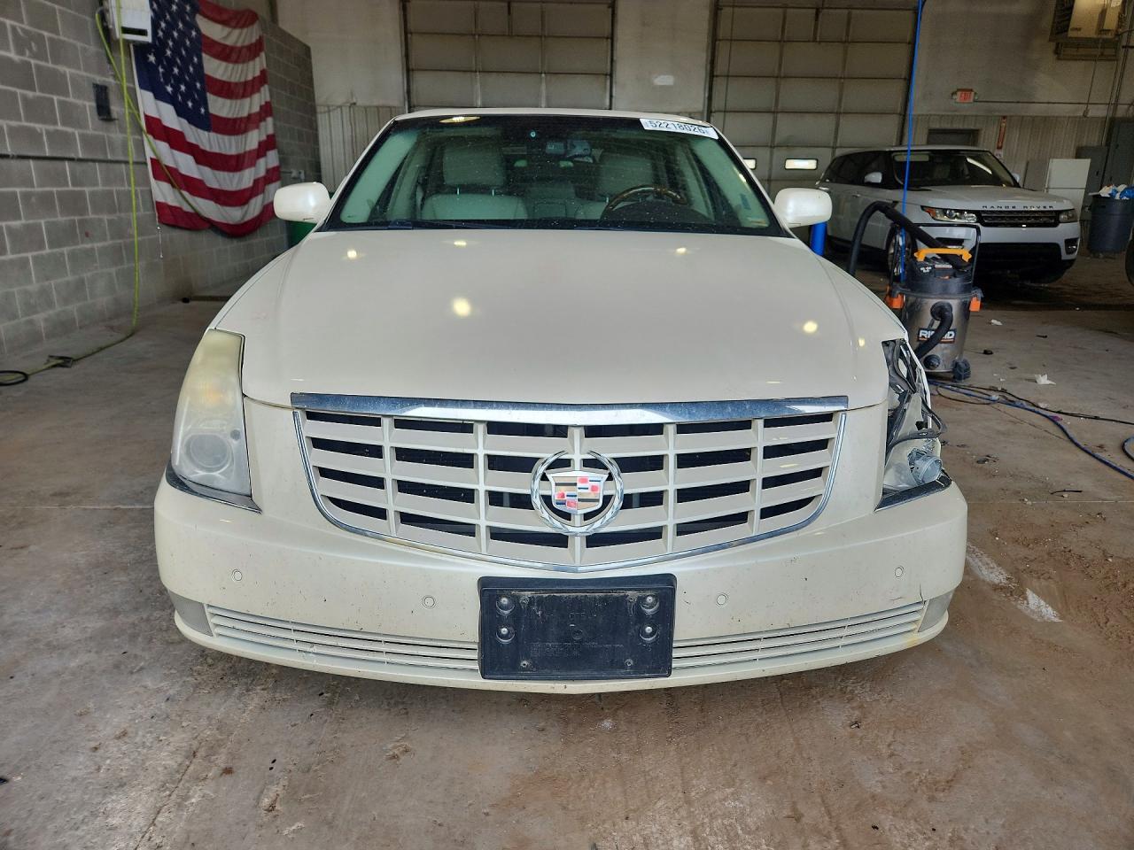 2011 Cadillac Dts Premium Collection - Фото 5