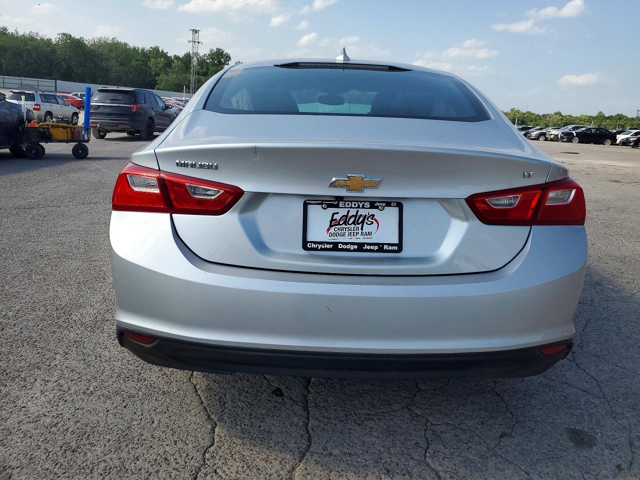 2016 Chevrolet Malibu Lt - Фото 6