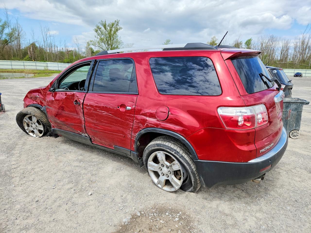 2012 GMC Acadia Sle - Image 2