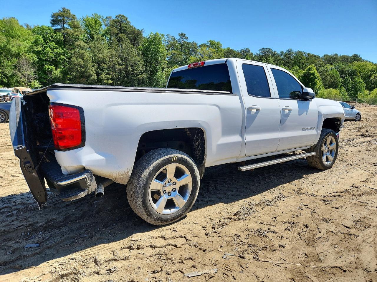 2014 Chevrolet Silverado C1500 Lt - Image 3