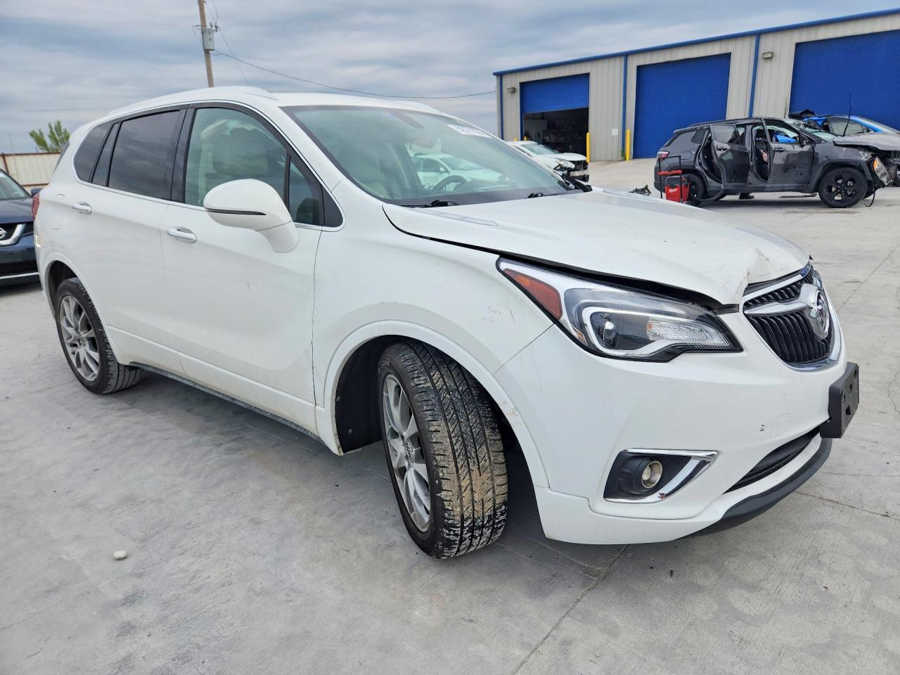 2020 Buick Envision Essence - Image 4