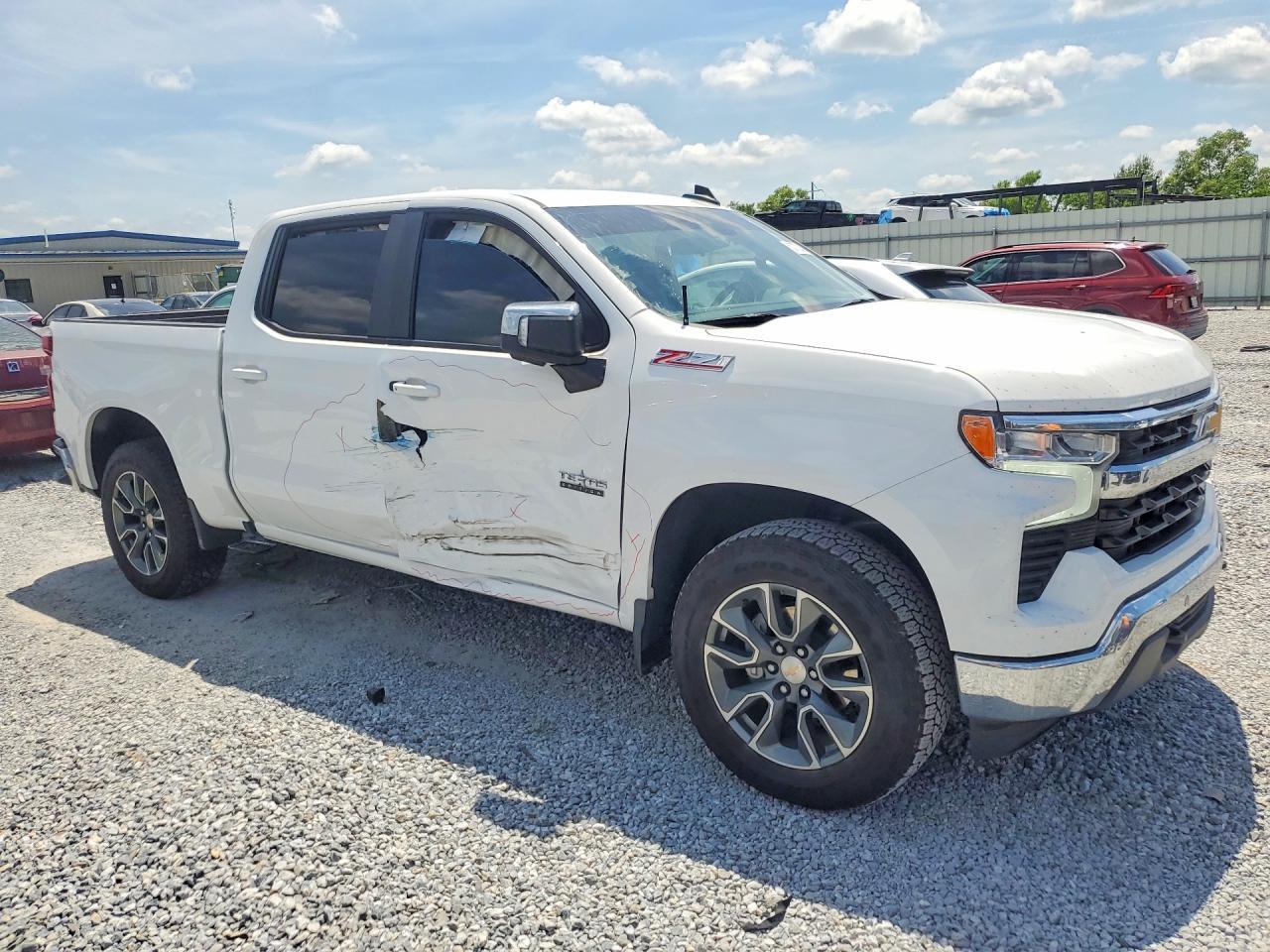 2026 Chevrolet Silverado K1500 Lt - Image 4