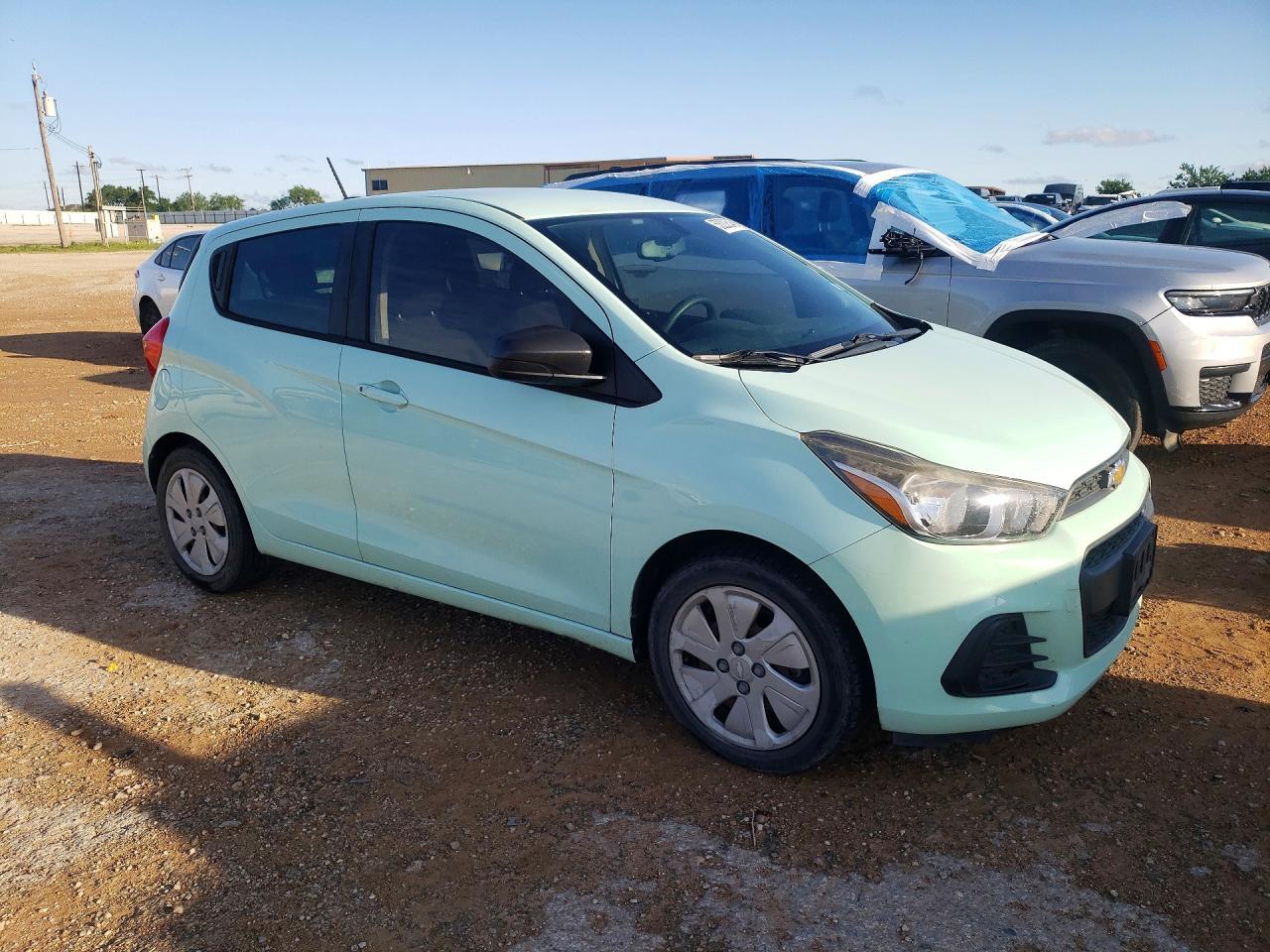 2017 Chevrolet Spark Ls - Фото 4