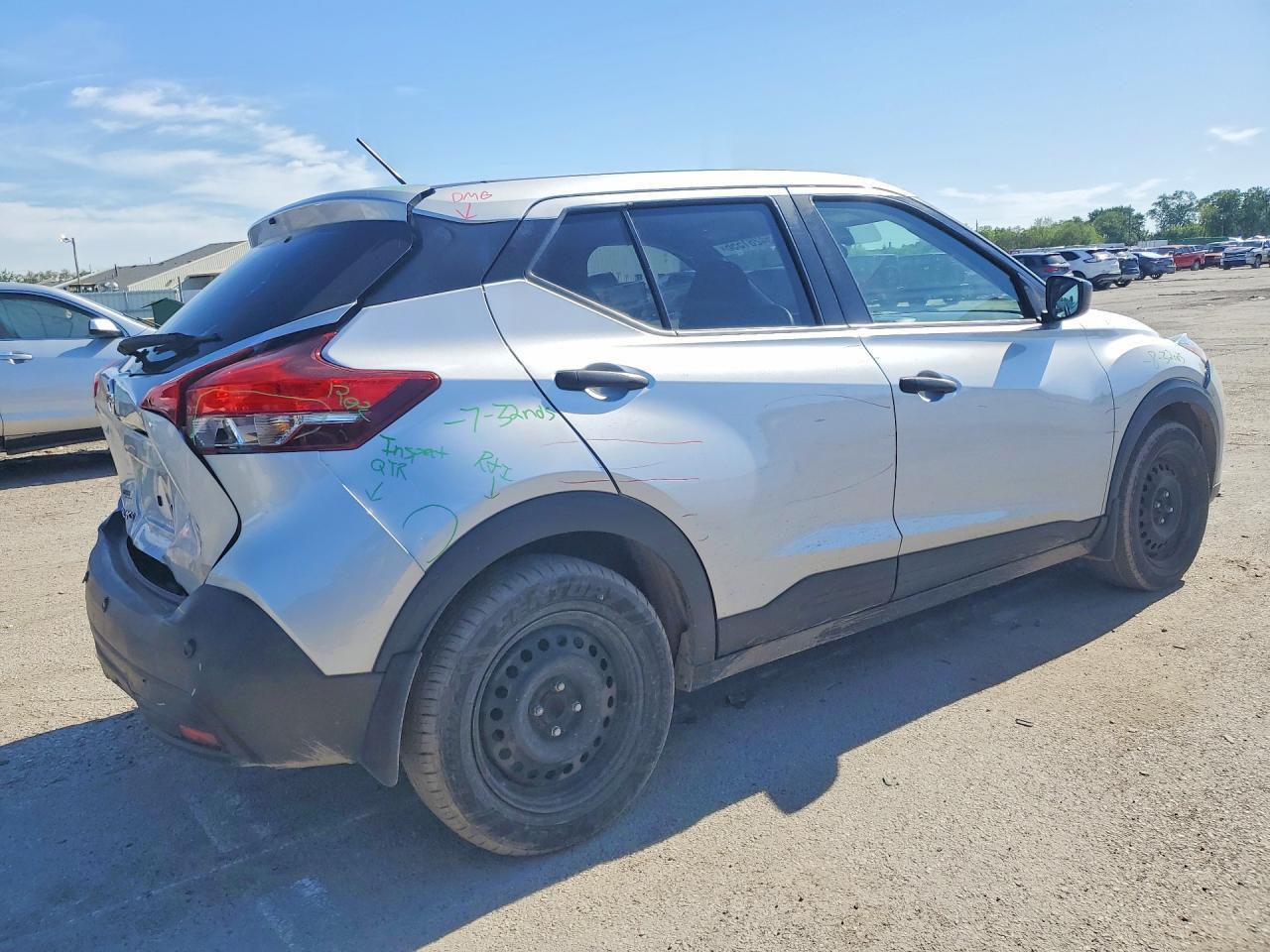 2020 Nissan Kicks S - Image 3
