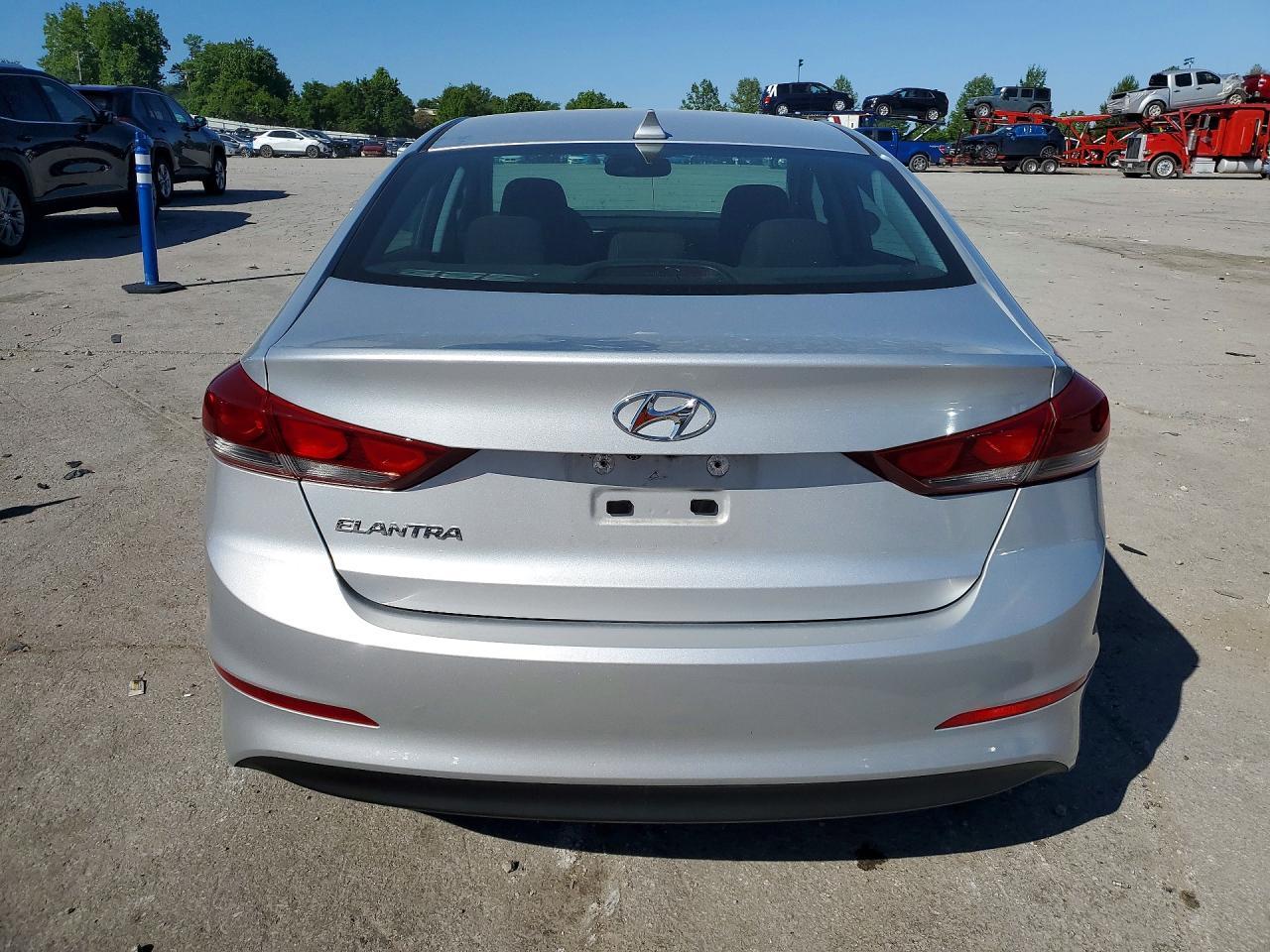 2018 Hyundai Elantra Sel - Image 6