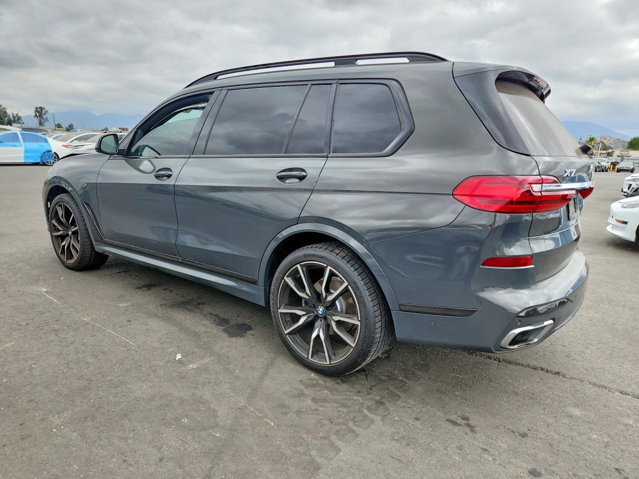 2021 BMW X7 xDrive40I - Image 2
