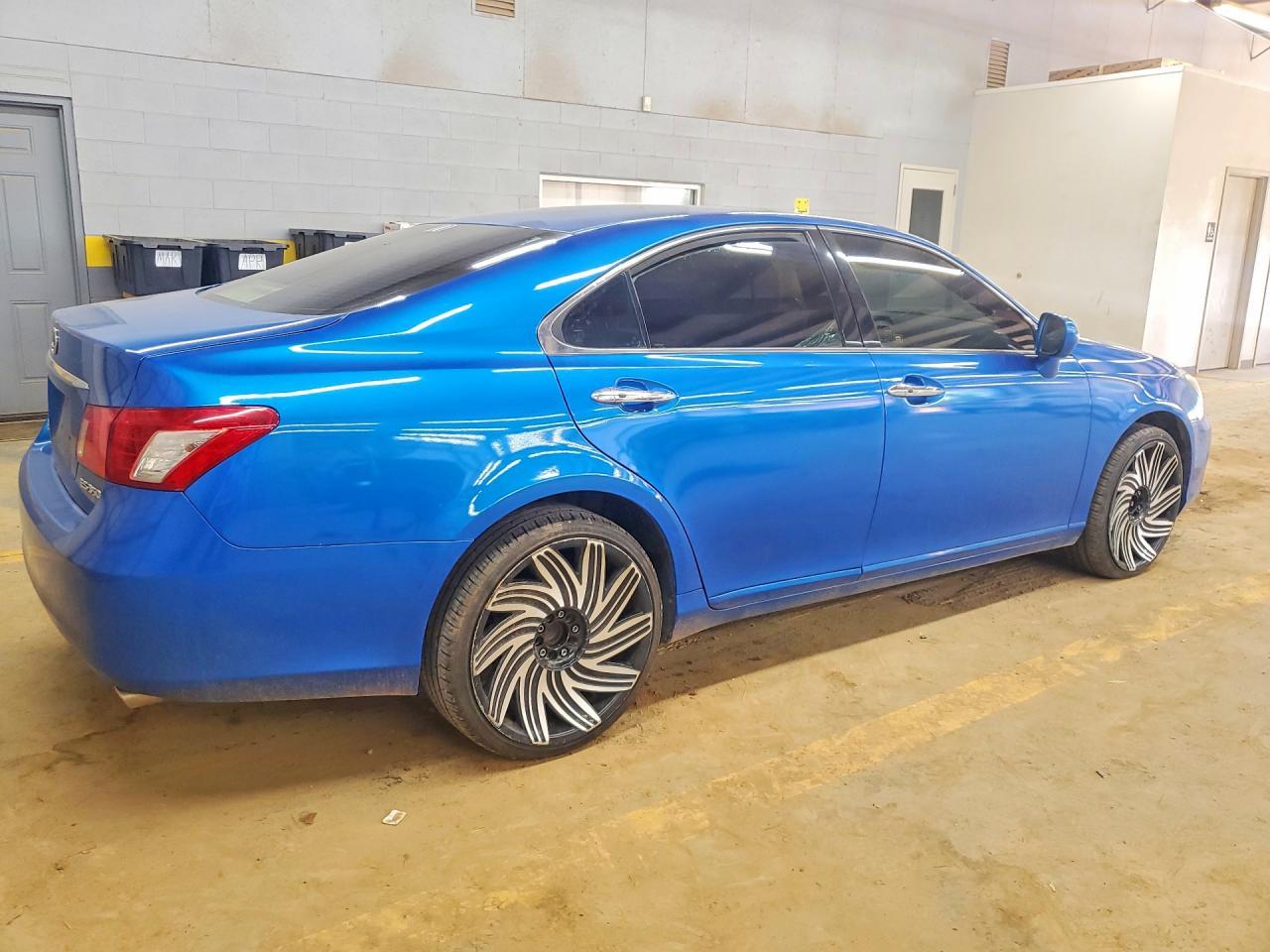 2009 Lexus Es 350 - Фото 3