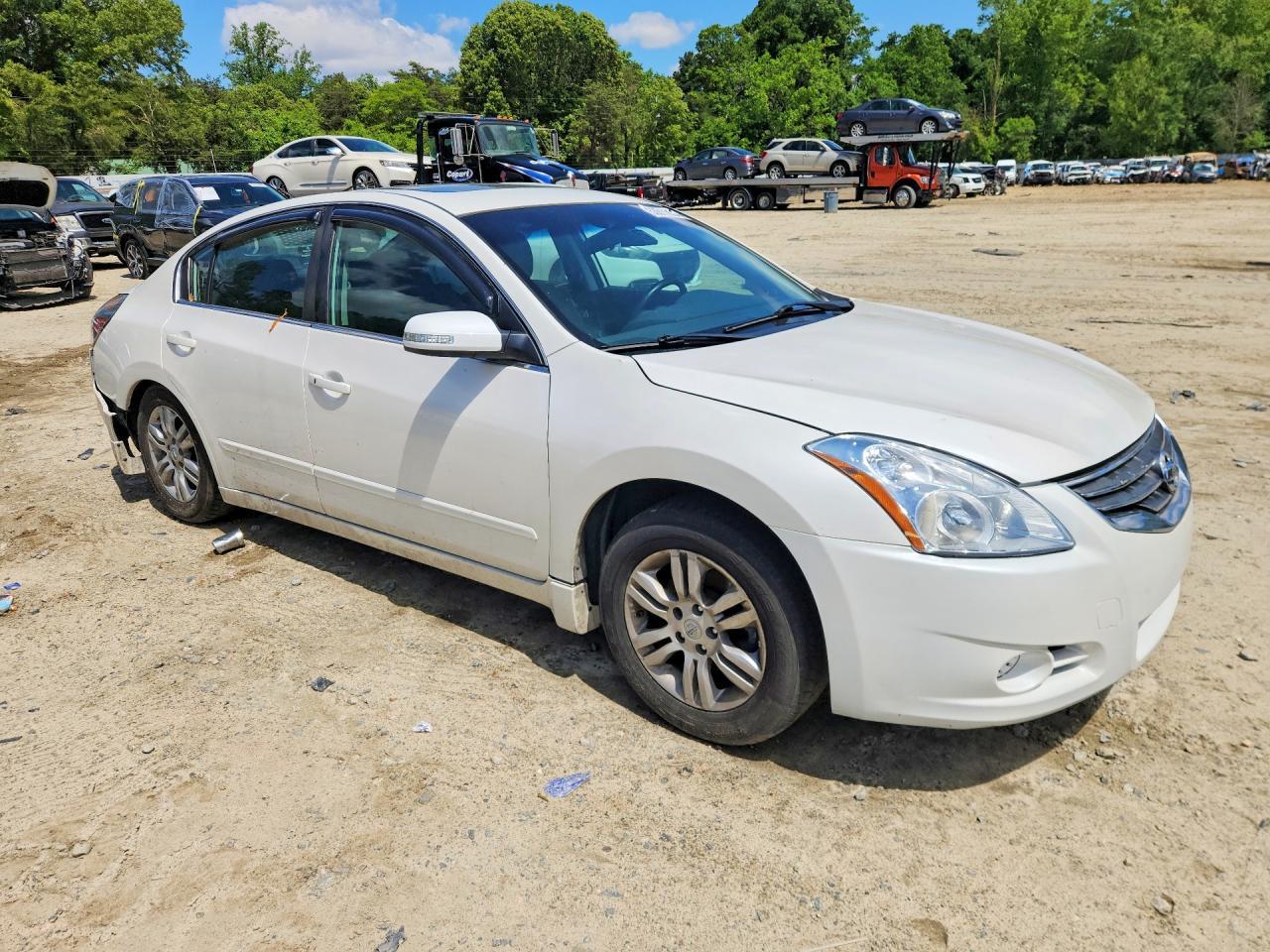 2010 Nissan Altima - Фото 4